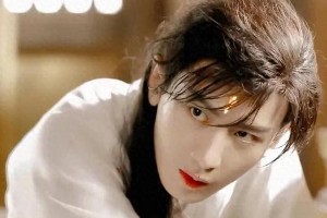成毅十年逆袭：从龙套到顶流的演员修行之路