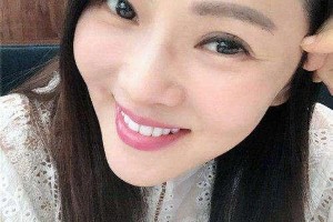49岁伊能静冻龄秘诀：与儿子似姐弟，友人惊艳亮相