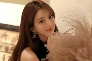 叶珂被曝上海产子，黄晓明好友爆料引热议