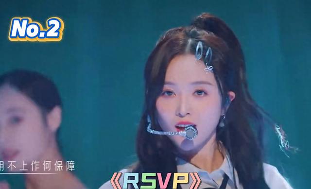 吴宣仪演唱照片