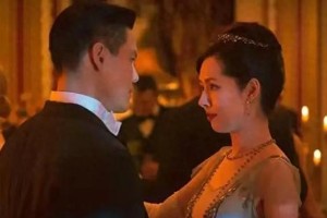 《门前宝地》票房惨淡，向佐另类演技意外走红