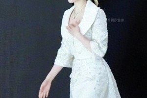 刘亦菲生图曝光 肤若凝脂引热议 分享美容秘诀